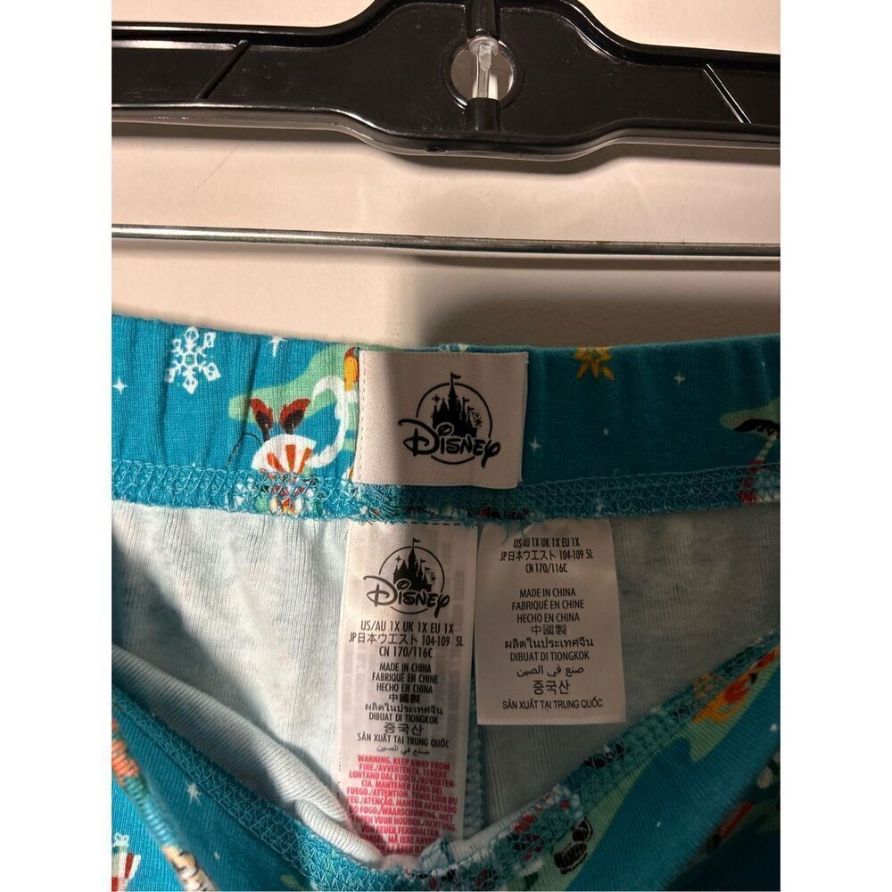 ‼️sale‼️Disney Christmas pajama pants size 1x C22-7 - Picture 3 of 3